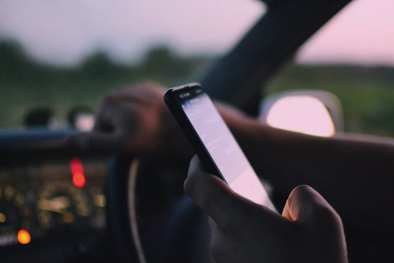 Tennessee Distracted Driving Laws and Your Claim